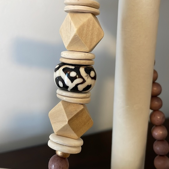 Carolina Strung “The Amy” Wooden Beaded Statement Necklace - Picture 6 of 9